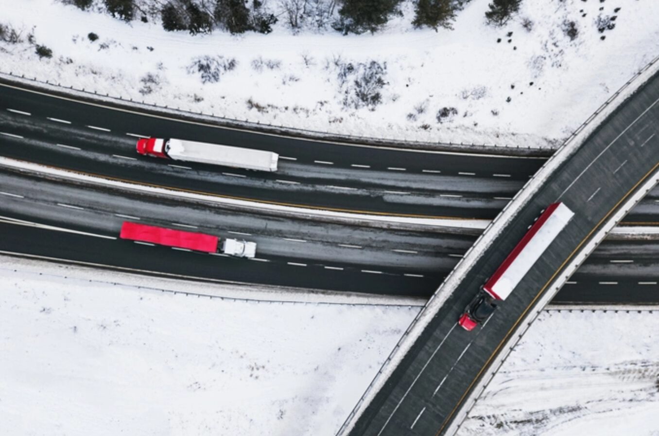 Centerline Drivers Identifies Top Winter Weather Truck Driving Tips